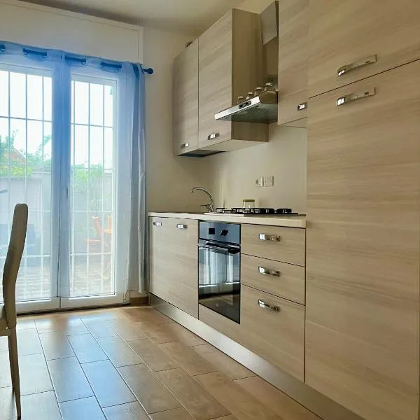 Home Cavour - Casalecchio -, hotel in Casalecchio di Reno