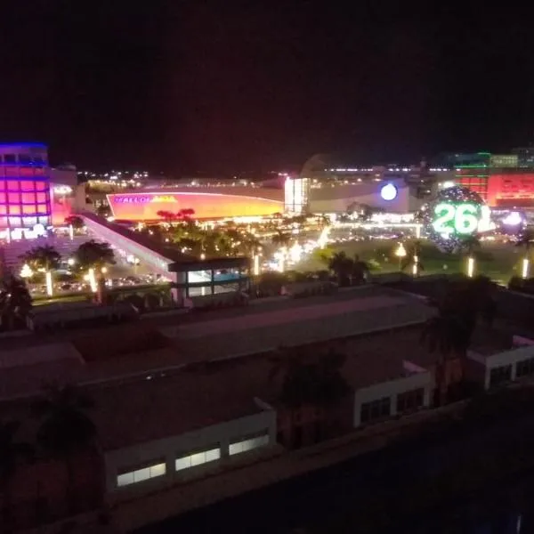Erick Staycation With Balcony Moa View, hotel v destinaci Manila