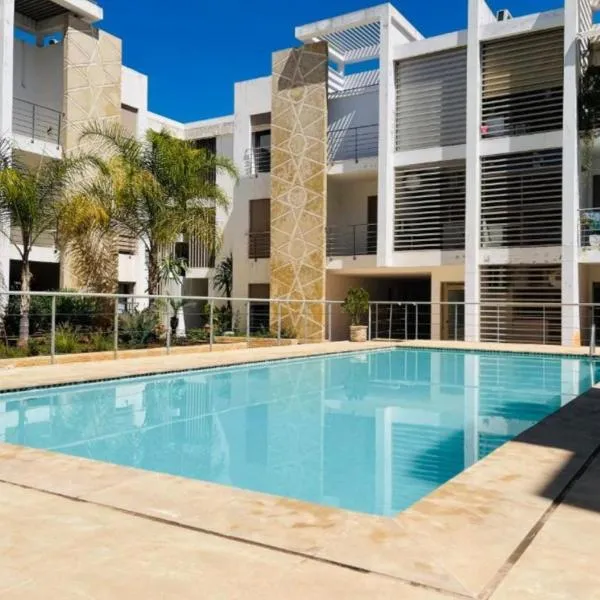 Luxury appartement prestigia avec wifi fibre optique, khách sạn ở Fès