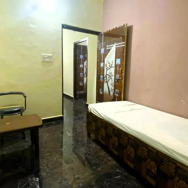BSSN Guest House, hotel di Gwalior