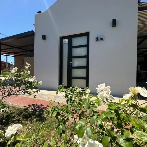 HANAKOTOBA El lenguaje de las Flores, Hotel in Chajarí