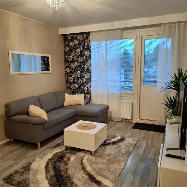 Tyylikäs kaksio keskustasta parkkipaikalla,wifi, khách sạn ở Lappeenranta