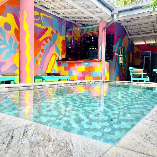 Cycling Backpacker Hostel, hotel in Unawatuna