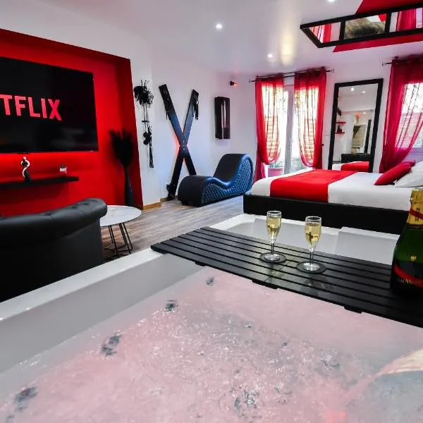 L'Arena - Love Room, Jacuzzi, hotel in La Seyne-sur-Mer