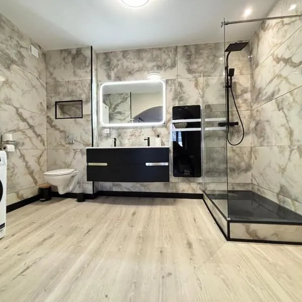 Appartement 4 Climatisé cocon romantique au cœur de Limoges, hôtel à Limoges