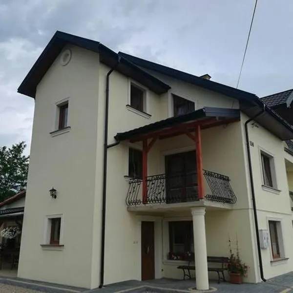 Bałtowski Dworek Agro Pasieka, hótel í Bałtów
