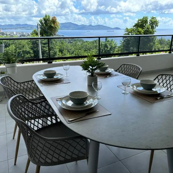 Very nice view of the caribbean sea, hotel v destinaci Schoelcher
