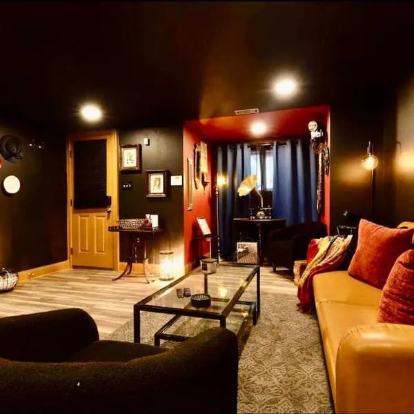 Bloomingdale Blues Speakeasy Free Parking, hotel in Washington, D.C.