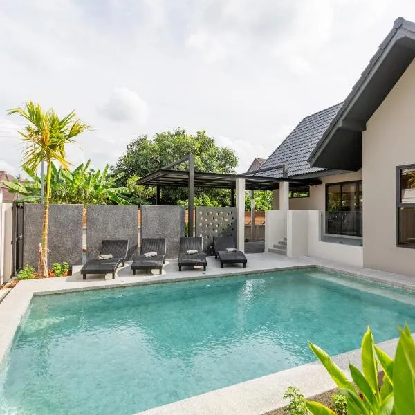 Hey Lanna - Chic 3-Bedroom Oasis with Pool!, hotel in Chiang Mai