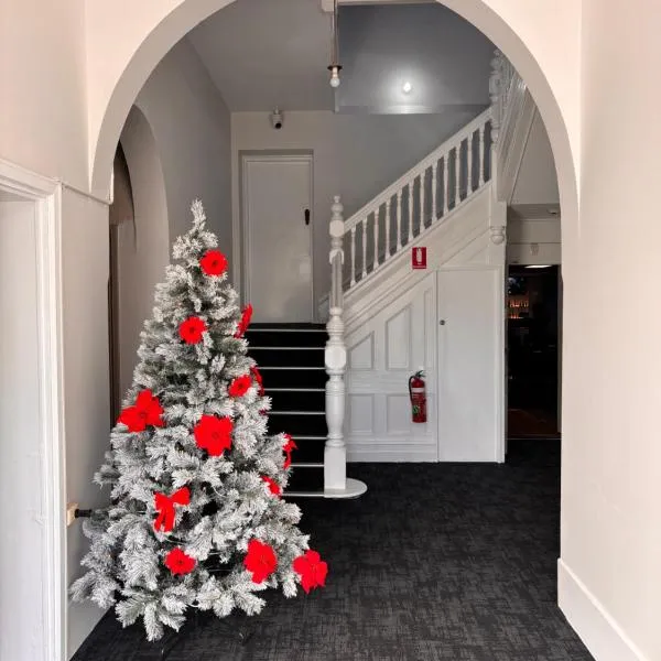 The Club Hotel Collie, hotel in Collie