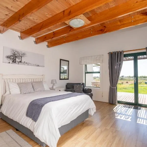 Tortoise Trail Lodge, hotel in Langebaan