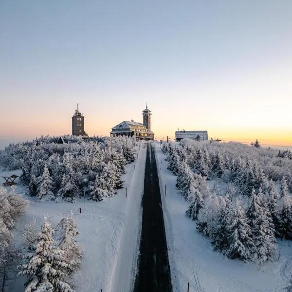 Hotel Fichtelberghaus - ganz oben im Erzgebirge, hotel v destinaci Kurort Oberwiesenthal