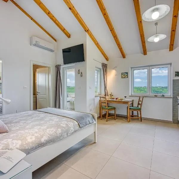 LOVOR - Apartment to Relax in Greenery & Explore Istria, hotel v destinácii Tinjan