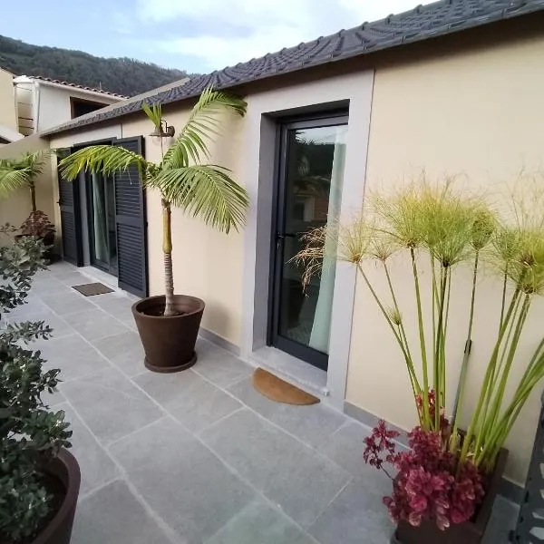 Favinha Rooftop, hotel in Machico