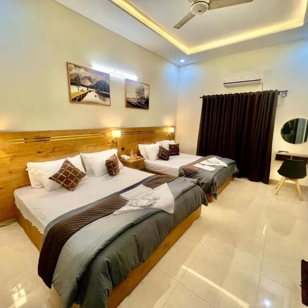 Royal Inn Chalet-BNB Family House Stadium Road, hotell sihtkohas Karachi