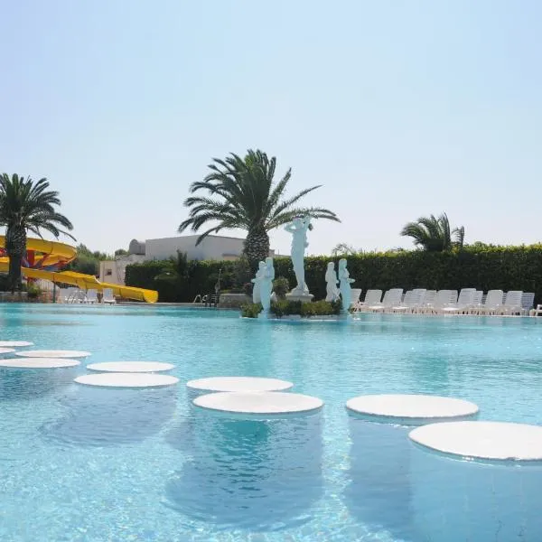 Camping Villaggio Pineta Al Mare, hotel v destinaci Specchiolla
