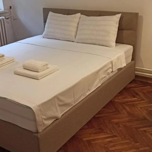 Old town 29, hotel in Želenička Stanica Beograd Sava
