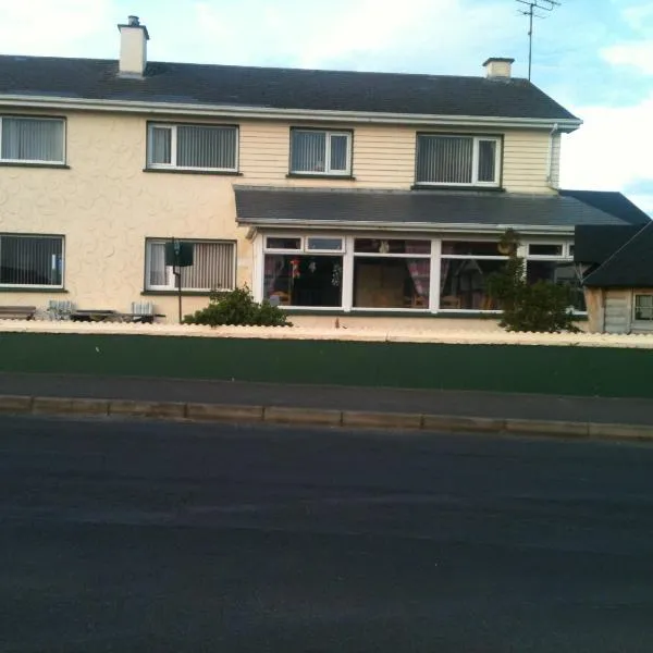 Ceecliff House, hotel in Carndonagh