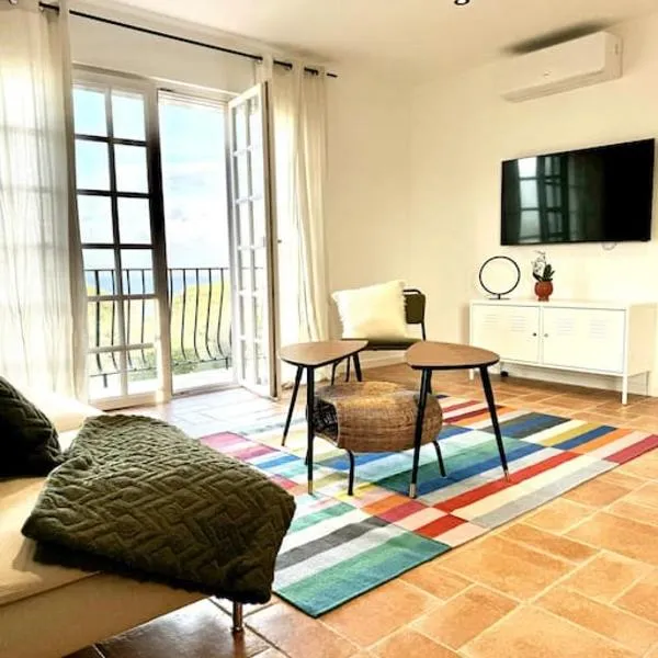 Appartement Vue Mer Porto-Vecchio, hotel v destinácii Porto-Vecchio