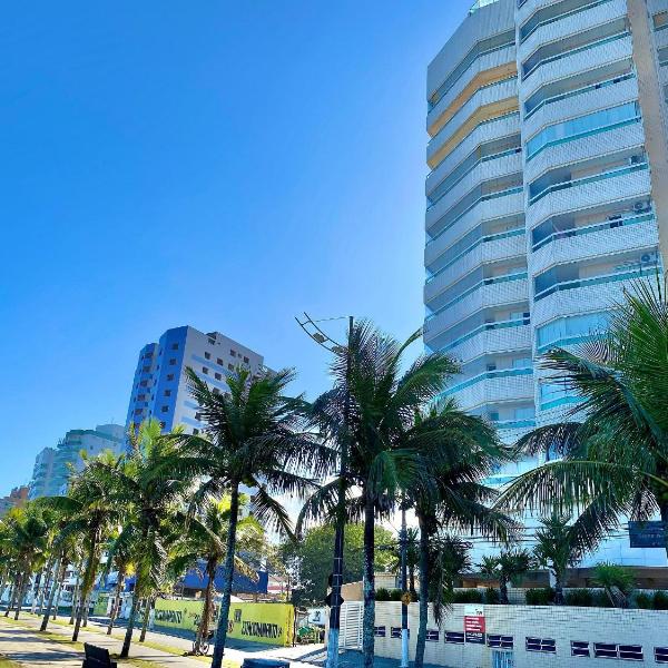Condomínio Edifício Breno Navarro