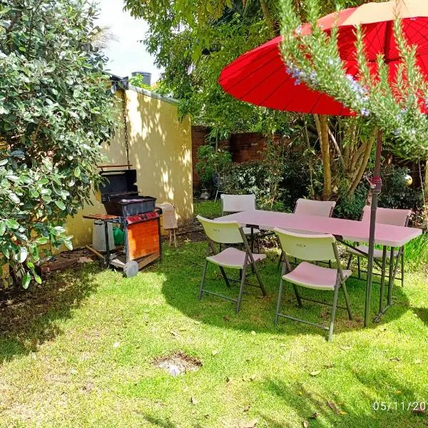 Hermosa casa tranquila, elegante y central, viešbutis Bogotoje