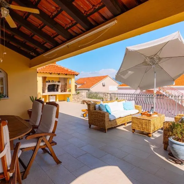 House 4 You, hotel v destinaci Lumbarda
