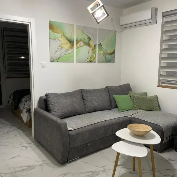 SokoSTAR Apartman, hotel in Soko Banja