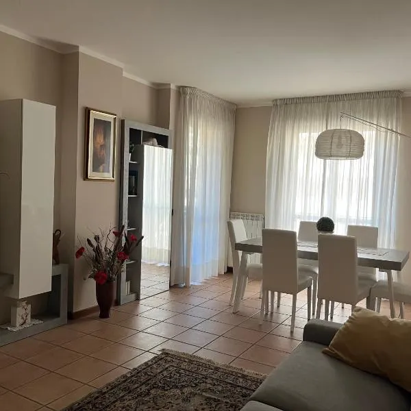 To Florence Apartment, hotel a Prato