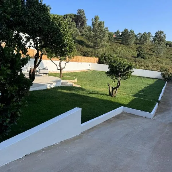 Villa Mave - Cascais, hotel in Estoril