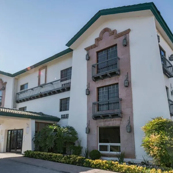 Quinta Dorada Hotel & Suites, hotel v destinaci Saltillo