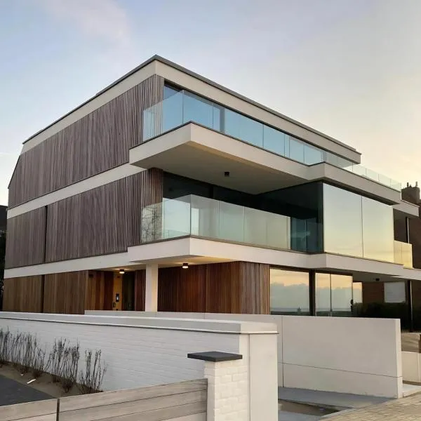 Beach House Stellar, hotel en Zeebrugge