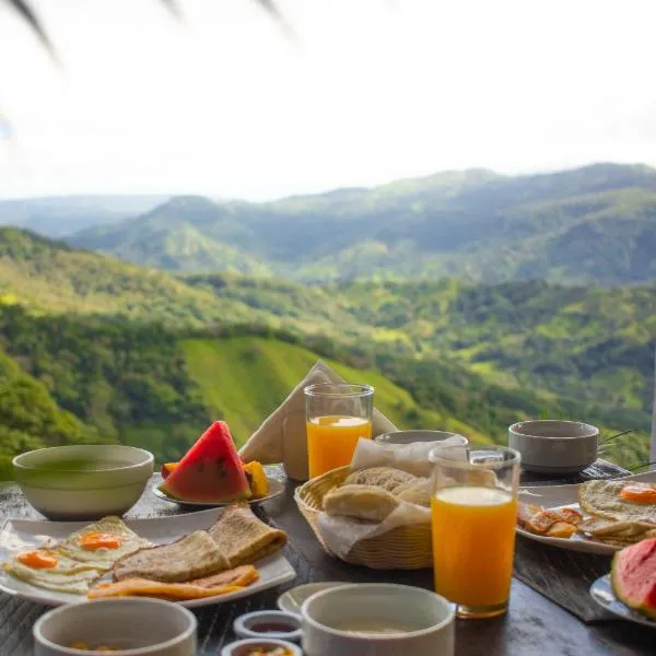Nosara Hideaway 3 - BREAKFAST INCLUDED & Mountain View Cabins, hotel v destinaci Nosara