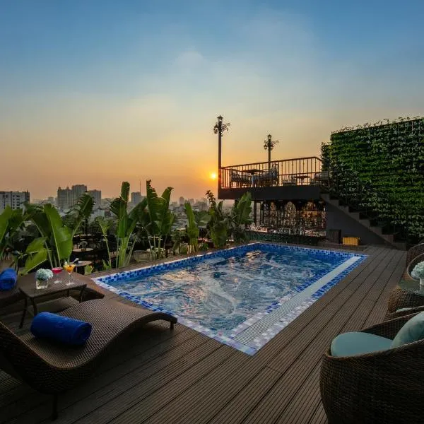 MAY DE VILLE Corner Hotel、ハノイのホテル