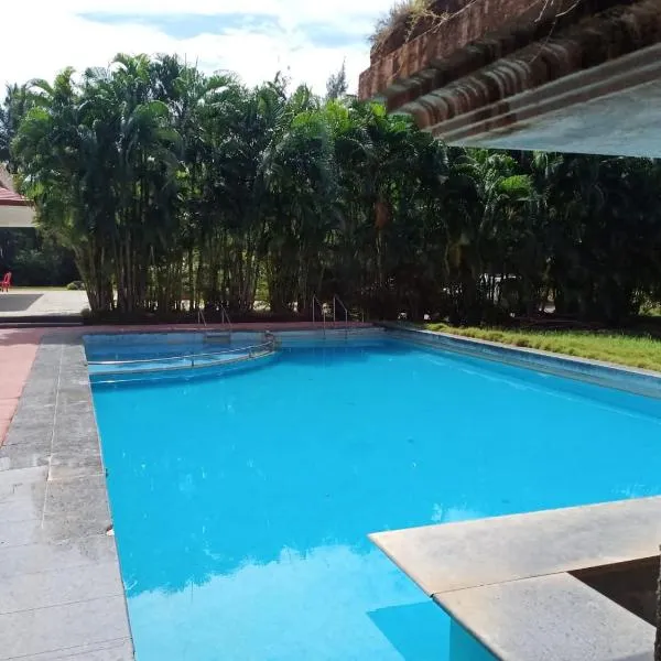 Arnala Beach Resort, hotel em Virār
