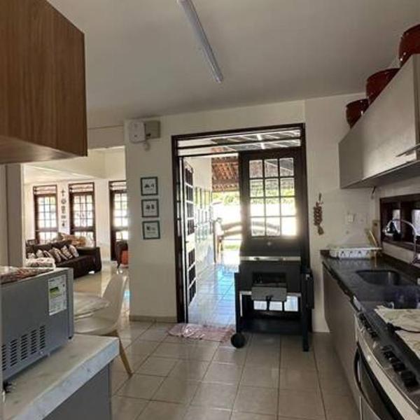 Casarão 100 metros da praia - Foto 4