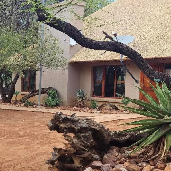 PHAKELA PRIVATE LODGE, hotel v destinaci Thabazimbi