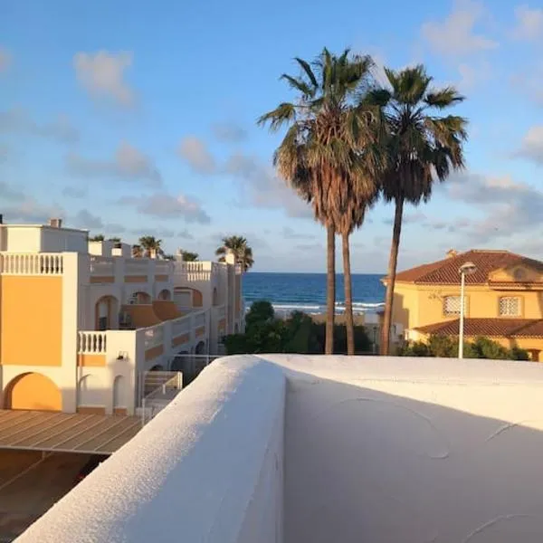 Chalet frente al Mar, hotel v destinaci Cullera
