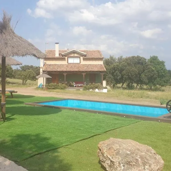 Finca Montechico by Sharingco, hotel din Carrascal
