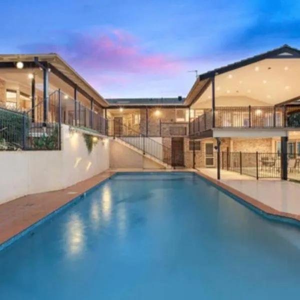 Capturing Breathtaking Retreat!, hotel v destinaci Denham Court