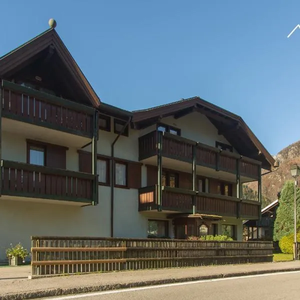 Chalet La Felce, hotel v destinácii Carisolo