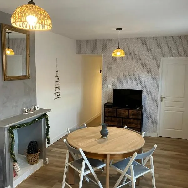 Maison avec 2 chambres et jardin, hotel v destinácii Montfort-le-Gesnois