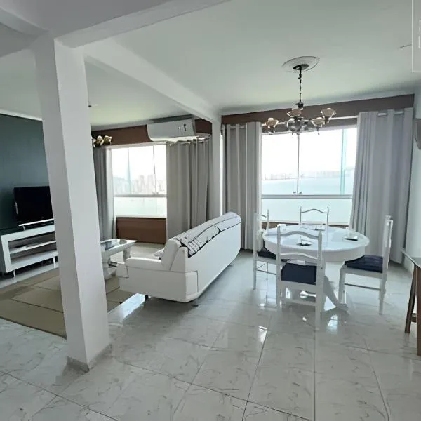 Apartamento Pedacinho do Céu: Ar, Internet, VISTA!, hotel in São Vicente