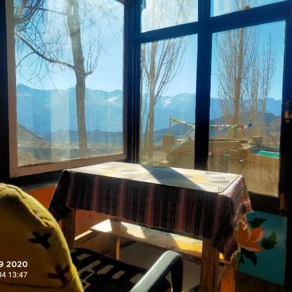 Old Likir Traditional Farm Stay, hotel a Leh