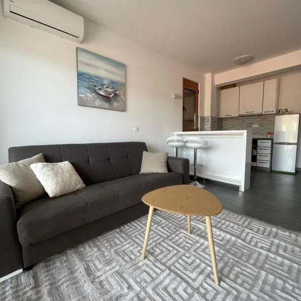 Single Bedroom Apartment, ξενοδοχείο σε Przno