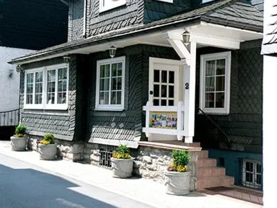 Ferienwohnungen Genuit, hotel en Willingen