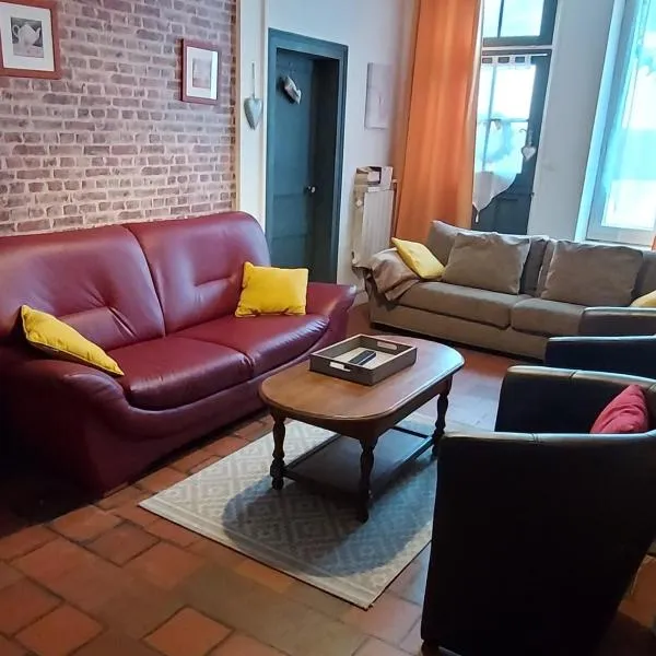 La maison du Perrin, hotel v destinaci Gréez-sur-Roc