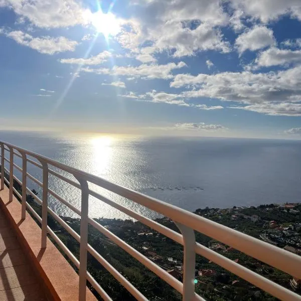 Infinite Balcony, hotel v destinaci Arco da Calheta