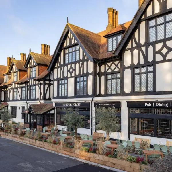The Royal Forest - A Heartwood Inn、チングフォードのホテル