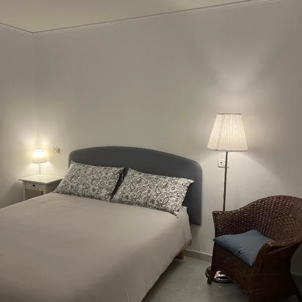 Il Glicine - Monolocale a due passi dal centro, hotel in Urbino