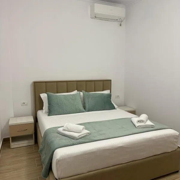 Lexhulo Room's, hotel v destinaci Domje